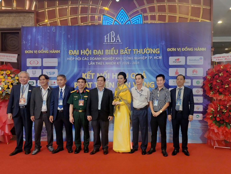 Đại biểu chụp ảnh lưu niệm tại Đại hội HBA lần thứ I nhiệm kỳ 2026 – 2031