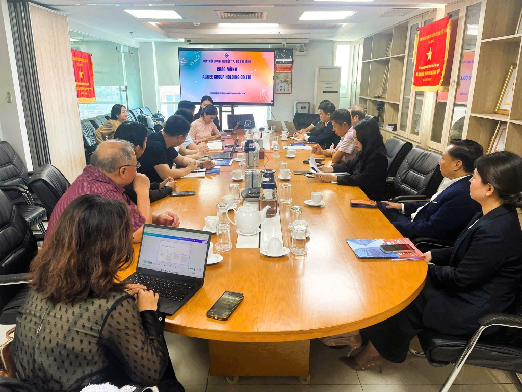 Toàn cảnh buổi thảo luận hợp tác giữa HUBA, HOCA và Agree Group Holding